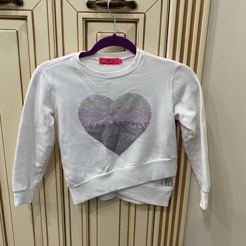me.n.u girls top!! Size small